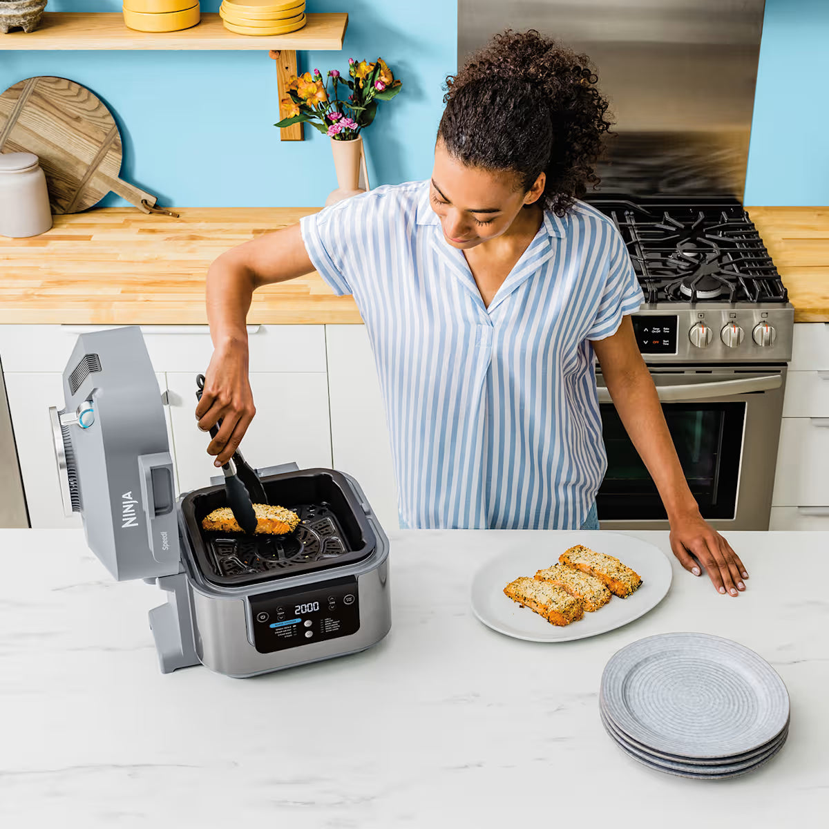Ninja Speedi 10-in-1 Rapid Cooker and Air Fryer Exclusive Accessory Bundle