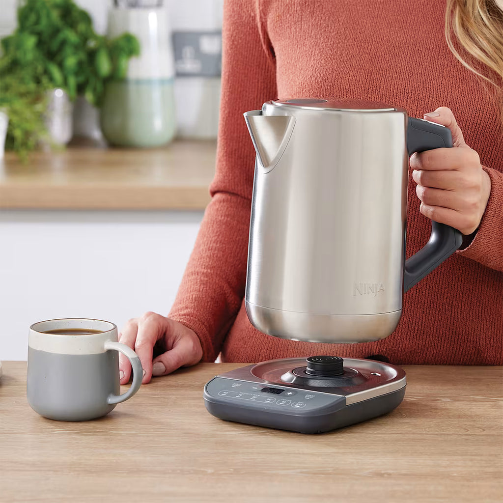Ninja Stainless Steel Perfect Temperature Kettle, Rapid Boil ¨C KT201UK