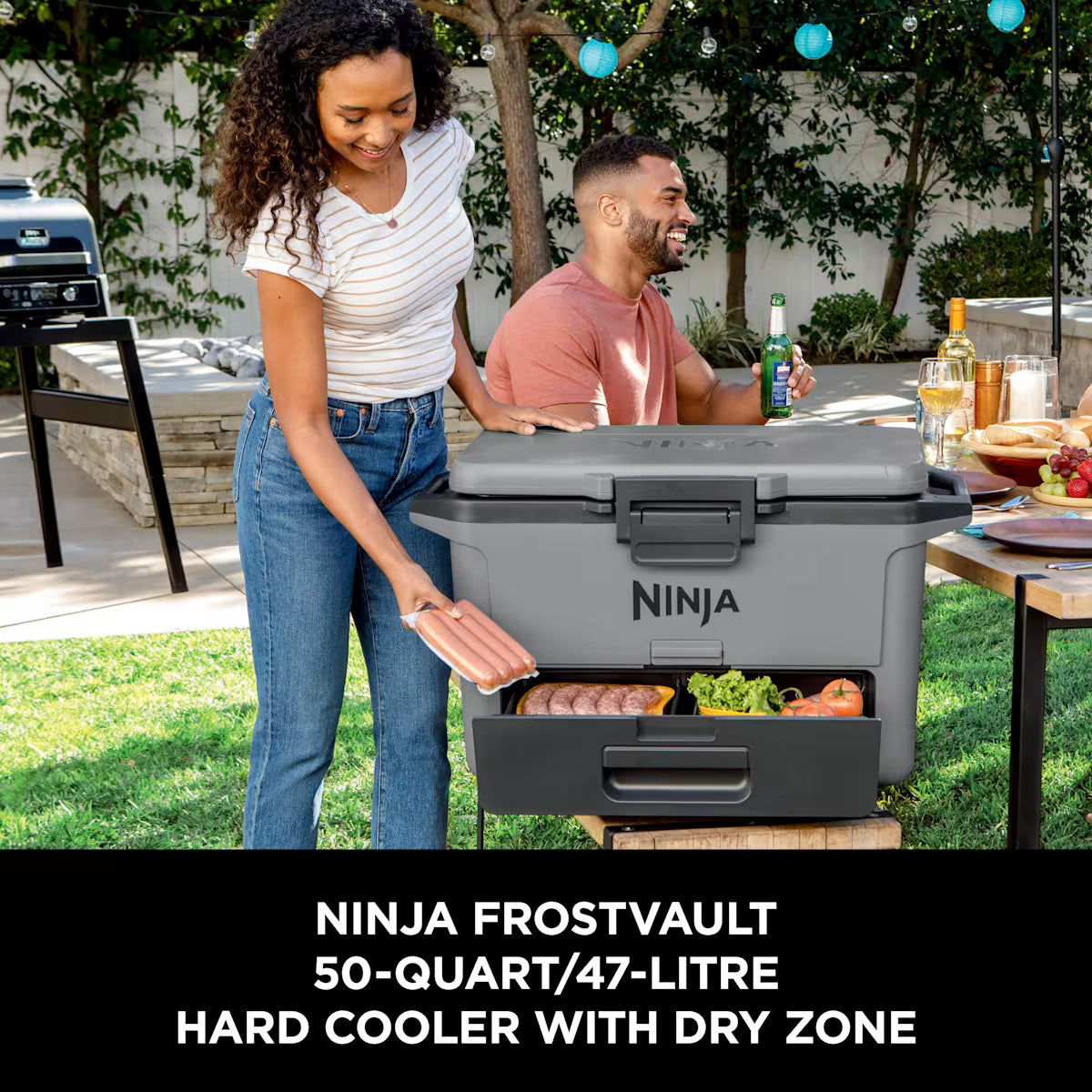 Ninja FrostVault 50QT/47L Cooler, Ice Pack & Thirsti Bottle Bundle