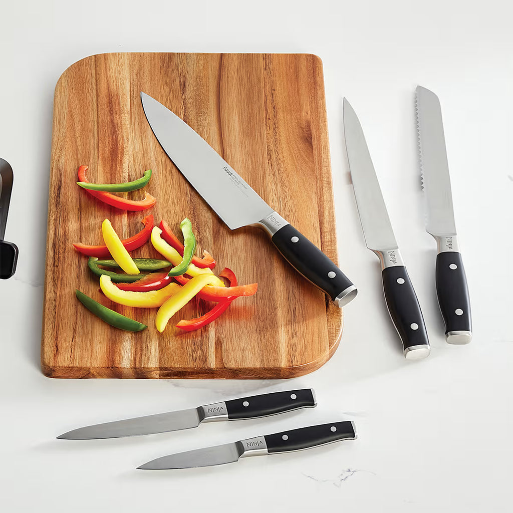 Ninja Foodi StaySharp Knife Block with Integrated Sharpener ¨C 5-Piece Set [K32005UK]