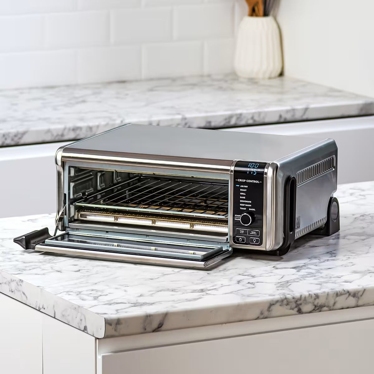 Ninja Foodi 8-in-1 Flip Mini Oven SP101UK