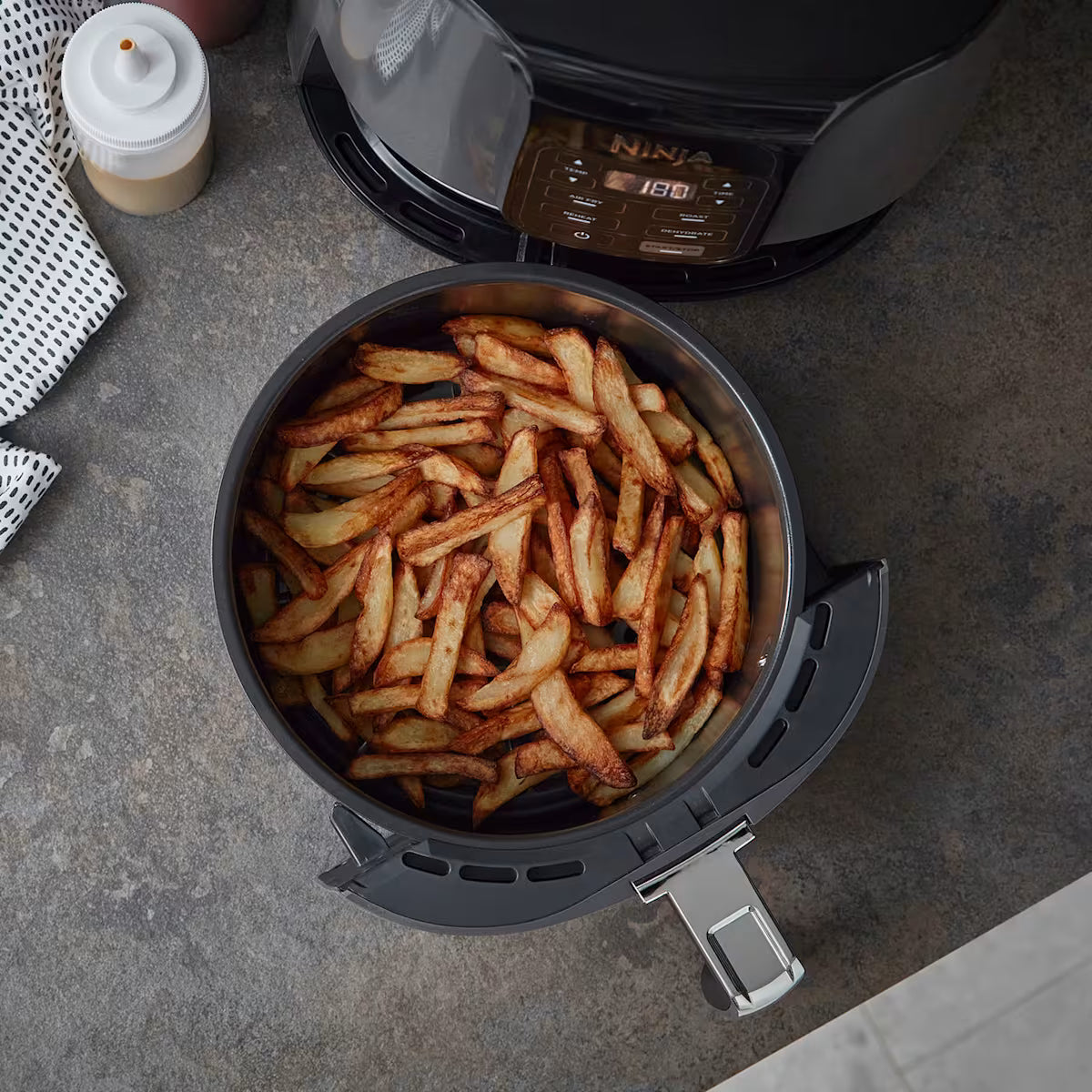 Ninja Air Fryer AF100UK