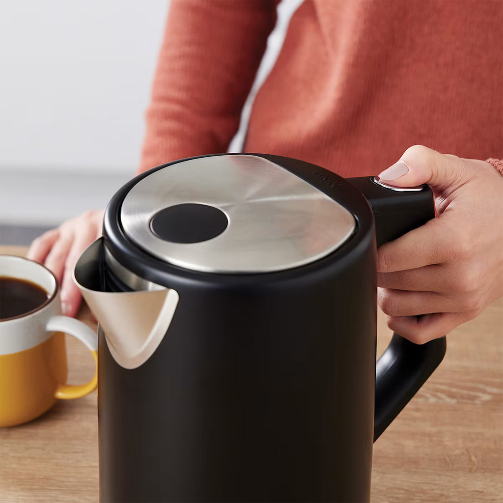 Ninja Black Perfect Temperature Kettle, Rapid Boil ¨C KT200UK
