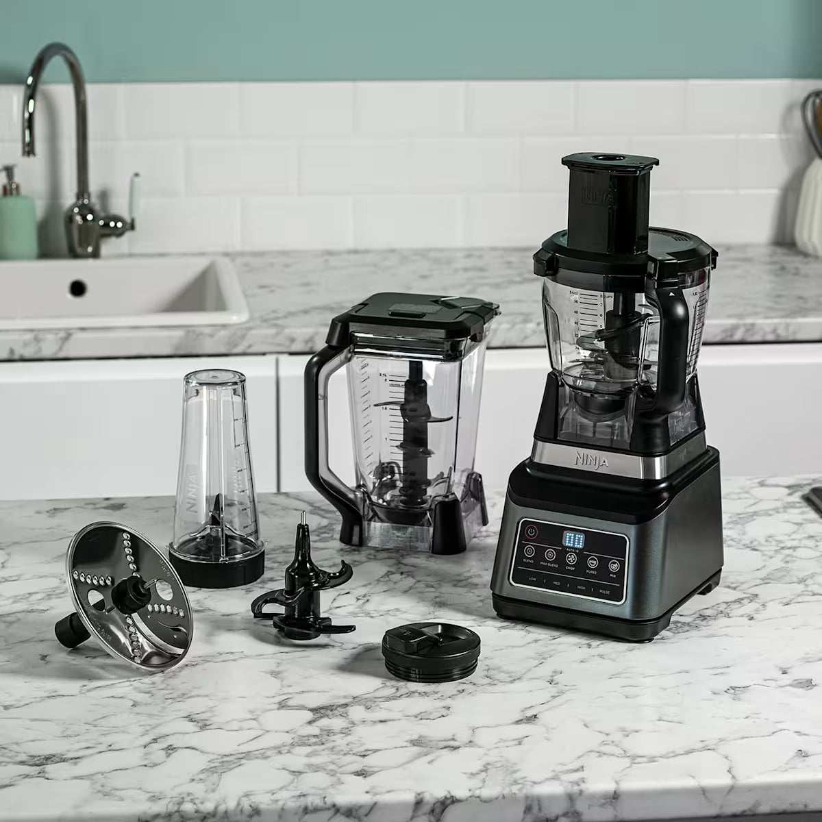 Ninja 3-in-1 Food Processor with Auto-IQ BN800UK